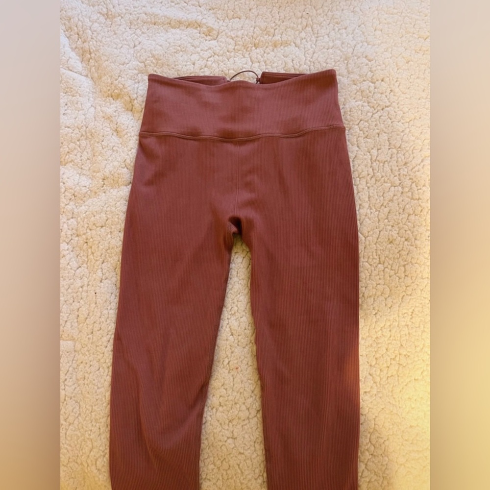 Fabletics pink leggings